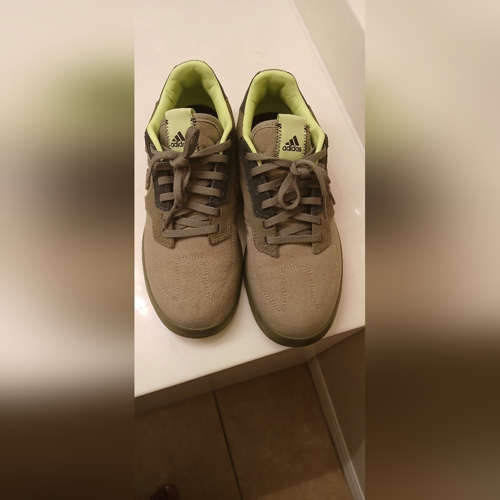 Adidas Tan and Green Sneakers Suede Low-Top